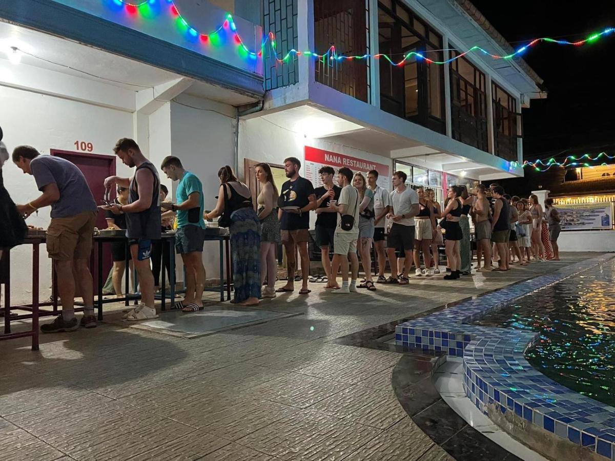 Nana Backpackers Hostel Vang Vieng Zewnętrze zdjęcie