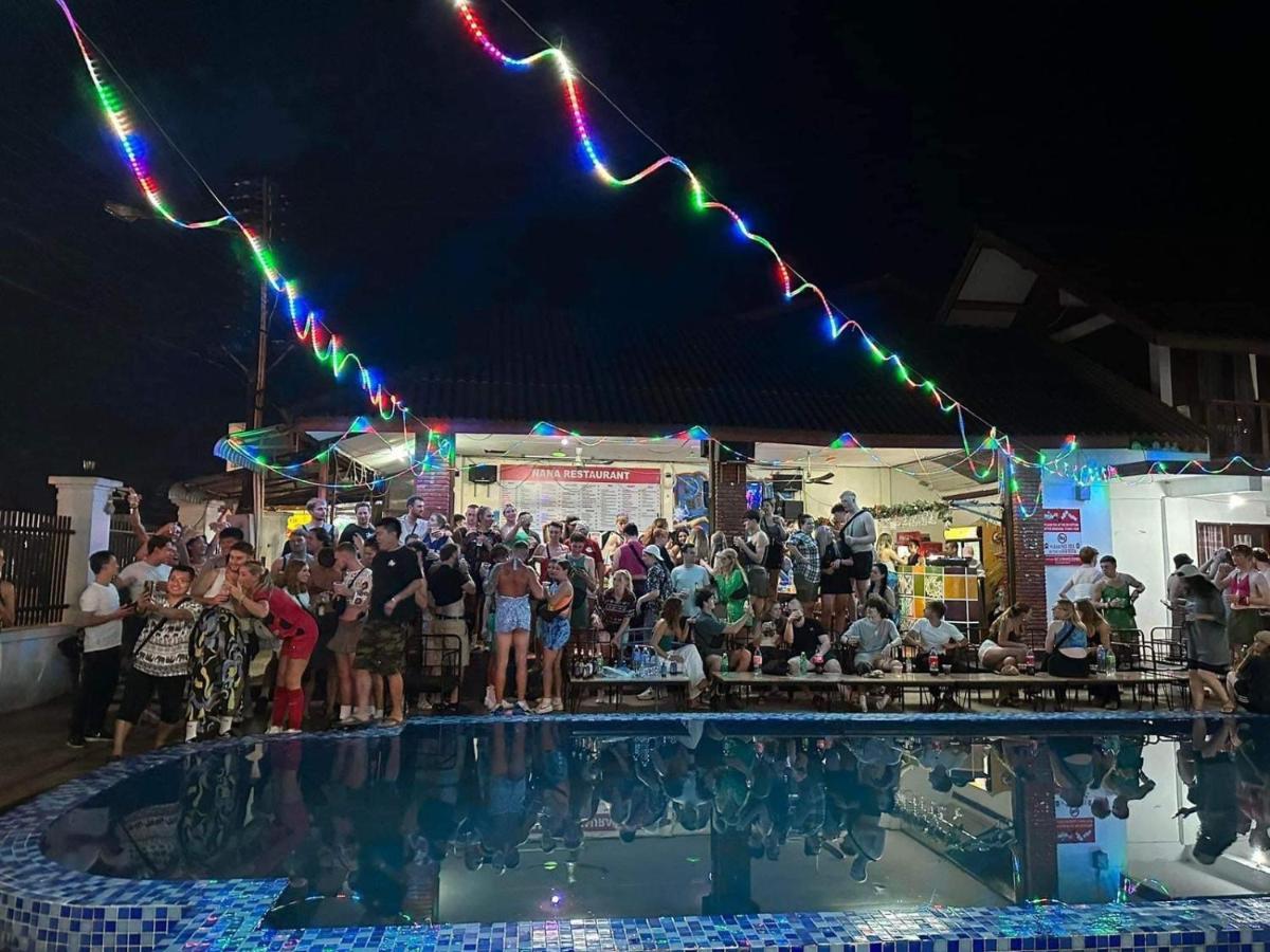 Nana Backpackers Hostel Vang Vieng Zewnętrze zdjęcie