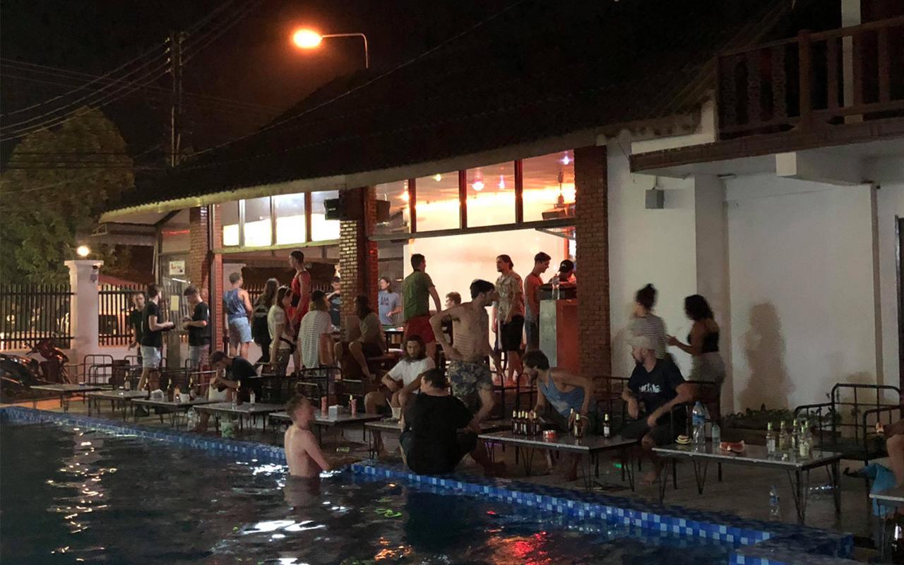 Nana Backpackers Hostel Vang Vieng Zewnętrze zdjęcie