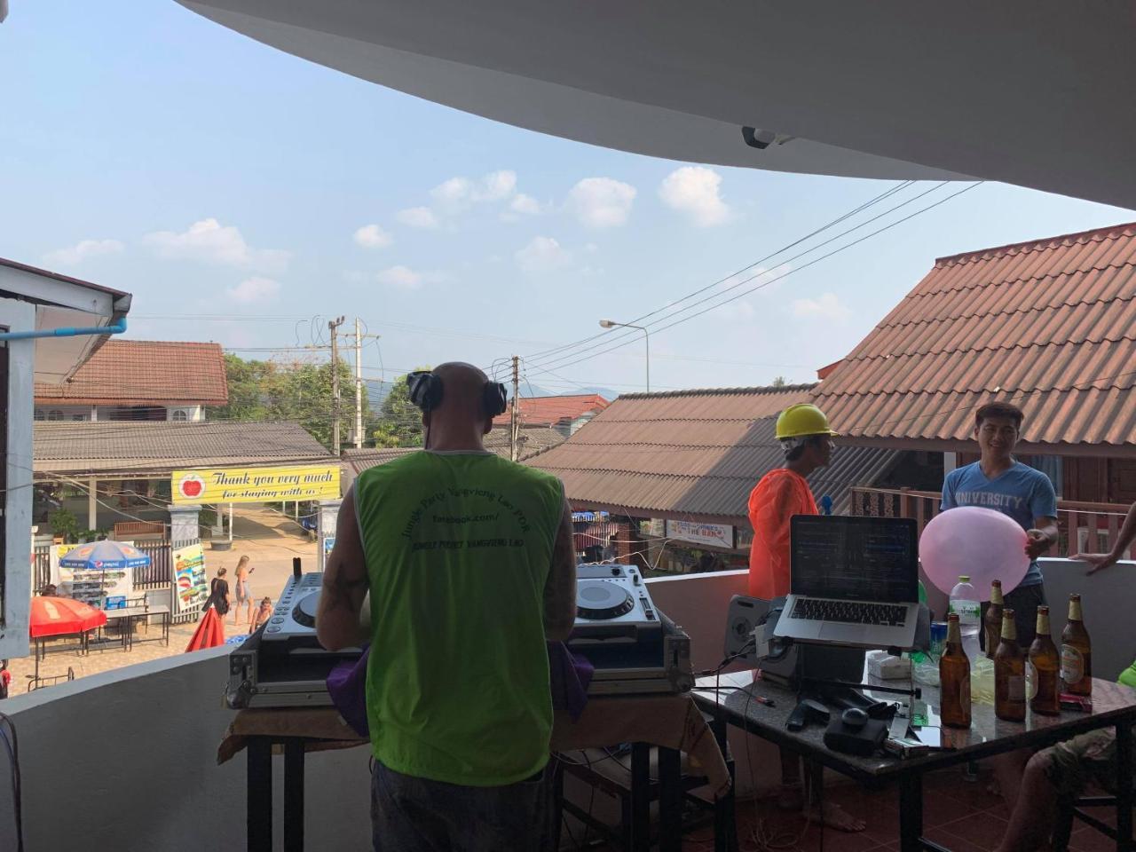 Nana Backpackers Hostel Vang Vieng Zewnętrze zdjęcie